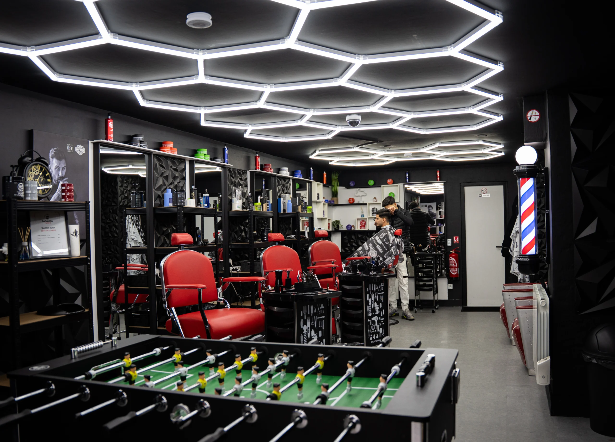 Barbershop Bordeaux – Coupe Homme & Taille de Barbe chez Le Barbier Turbo