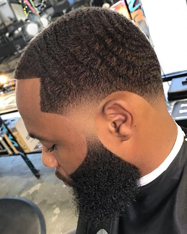 Taille de barbe professionnelle à Bordeaux – Barbershop Le Barbier Turbo